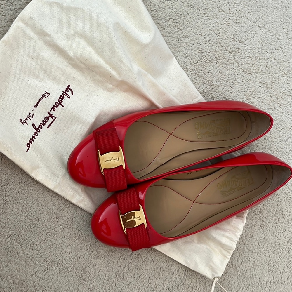 Salvatore Ferragamo Flat Red Pattern Ballerina Sh… - image 1